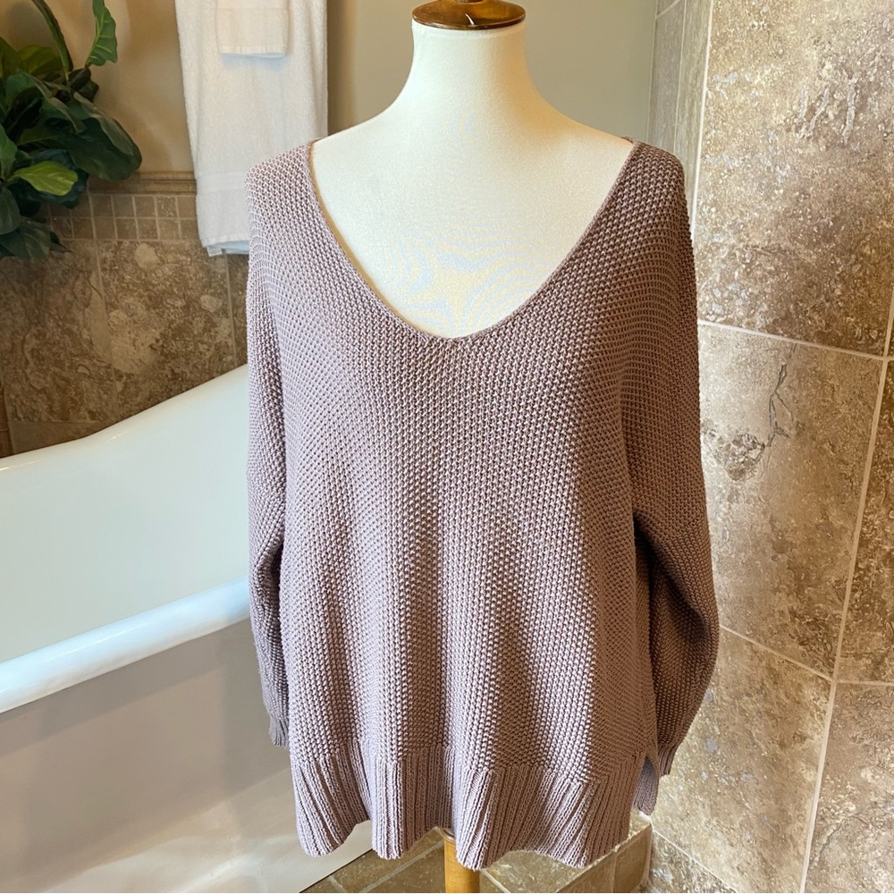Lucky Brand knit deep v neck tan sweater size medium